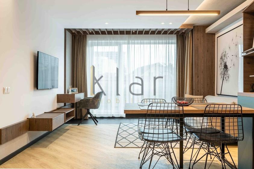 Apartament cu 2 camere semidecomandat, mobilat în Semicentral