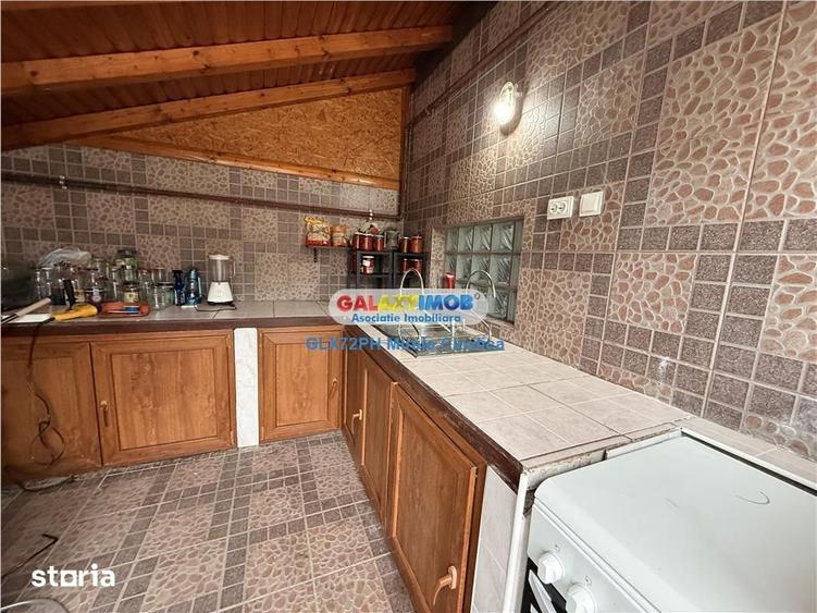 Casă cu 3 camere cu Teren 1093 Mp în Central