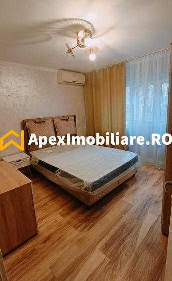 Apartament cu 3 camere semidecomandat, mobilat în Tineretului