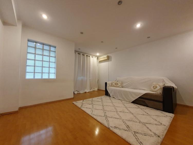 Apartament cu 2 camere decomandat în Drumul Sării