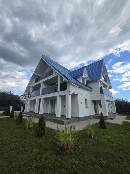 Casă cu 4 camere în Agapia