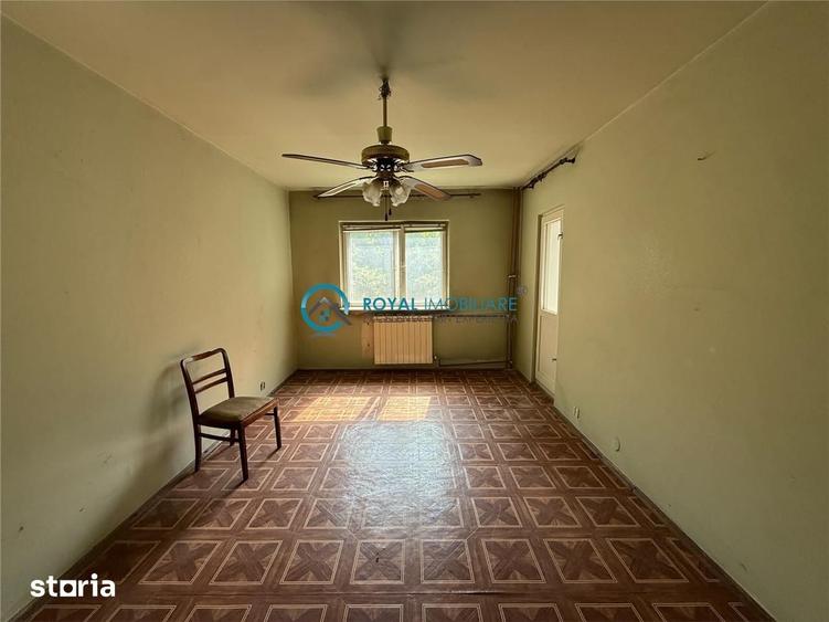 Royal Imobiliare - Vanzare apartament zona Paltinis - 11