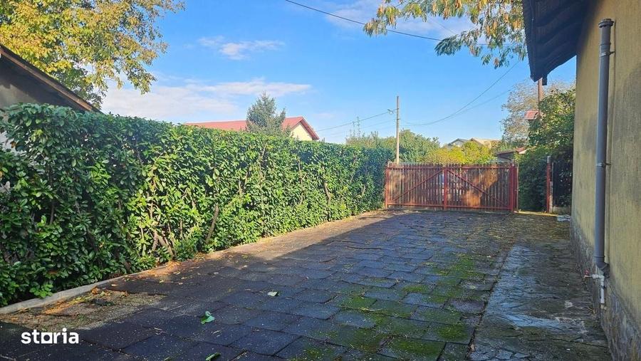 Casă cu 3 camere în Crevedia