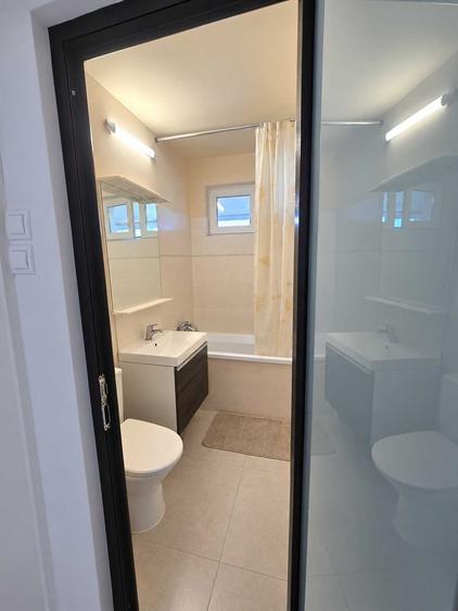 Apartament cu 2 camere semidecomandat în Obor