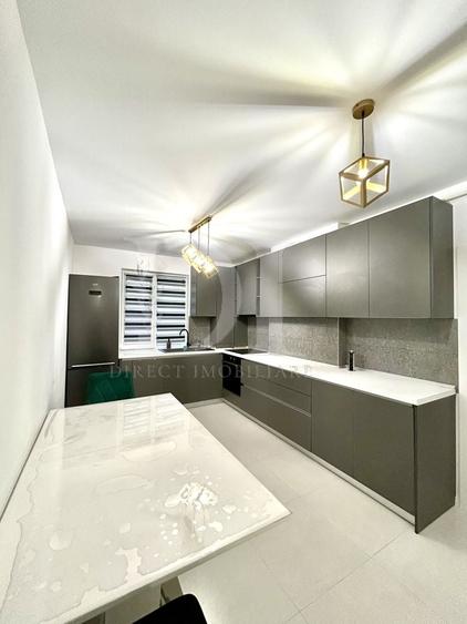 Apartament cu 3 camere decomandat, mobilat în Florești — fotografia 3