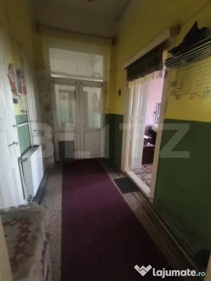 Apartament cu 2 camere decomandat în Războieni-Cetate