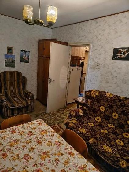 Apartament cu 3 camere semidecomandat în Est