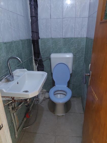 Apartament cu 4 camere semidecomandat în Drumul Taberei