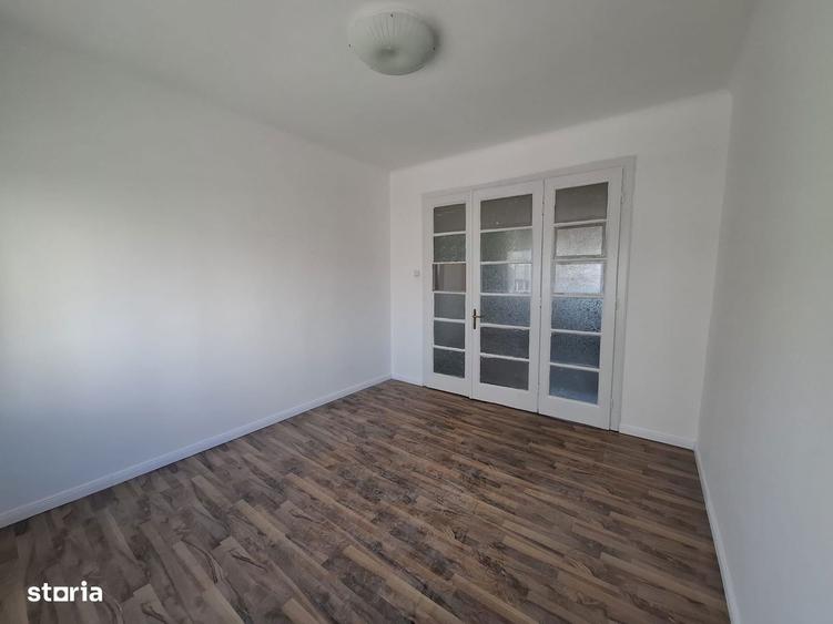 Apartament cu 3 camere decomandat în Dorobanți