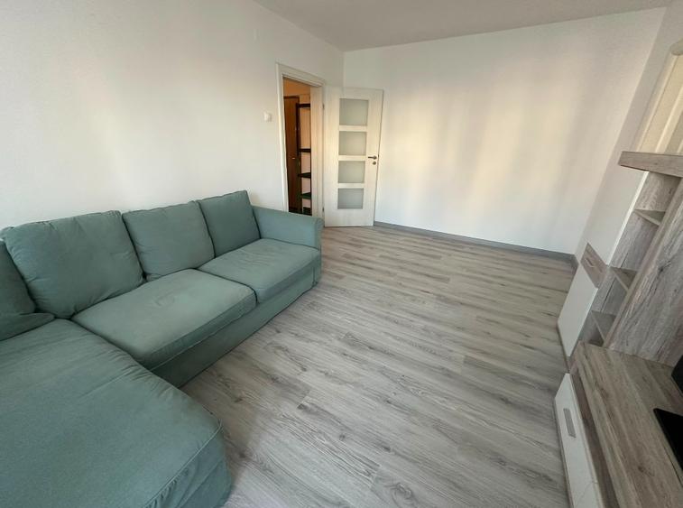 Apartament cu 2 camere decomandat în Tineretului