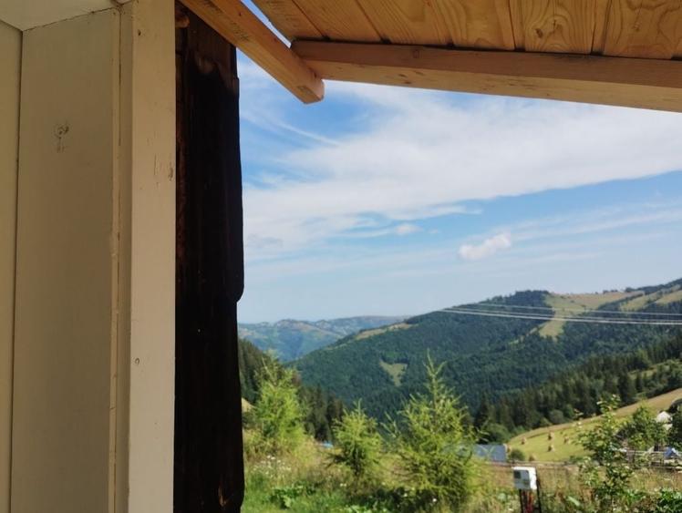 Casă cu 2 camere în Măguri