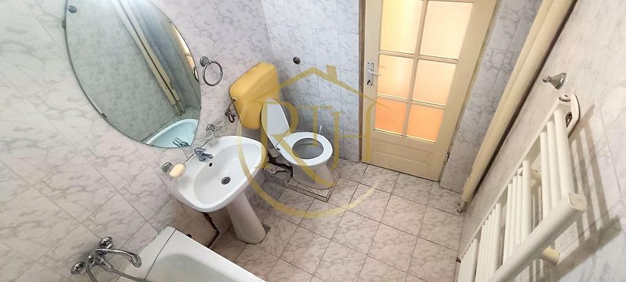 Apartament cu 2 camere semidecomandat în Medicină