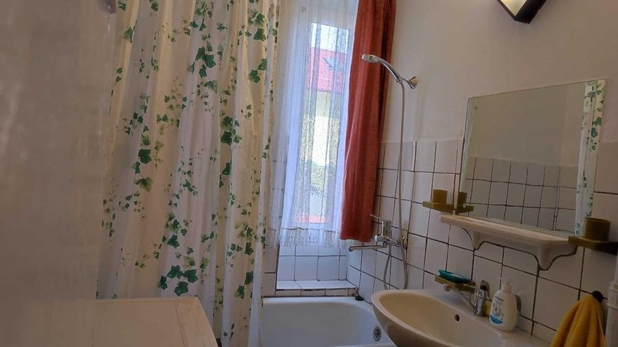 Inchiriez apartament 2 camere in Resita + loc de parcare - Zona Centrala (Facultate / Liceul Traian Lalescu) - 13