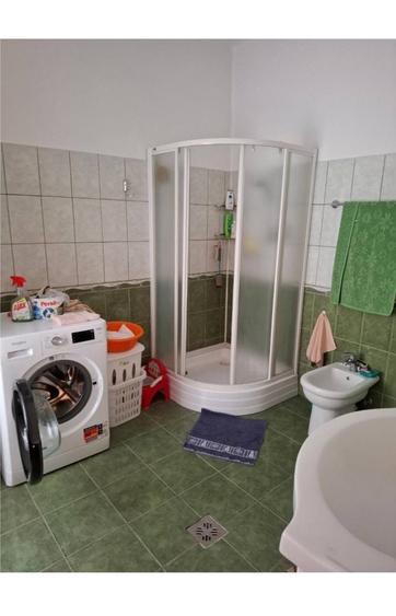 Casă cu 4 camere în Sântana de Mureș
