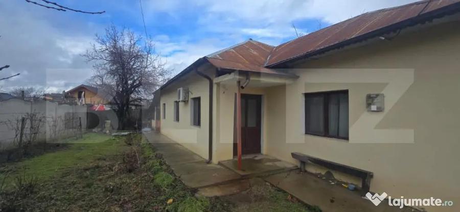 Teren intravilan 1.869 mp, front 80 metri, zona Carcea - St - 4