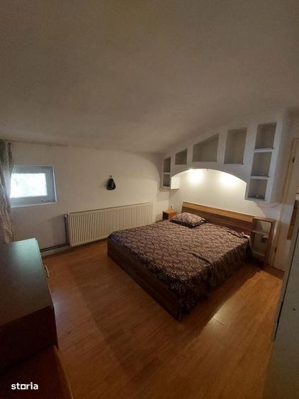 Apartament cu 4 camere în Central
