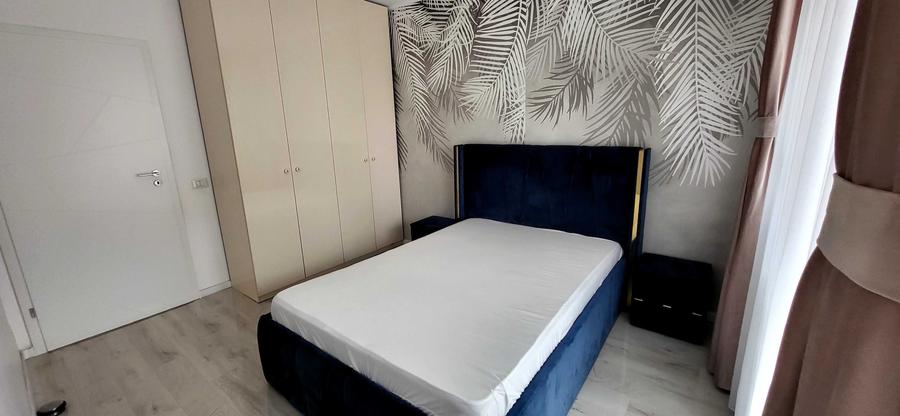 Apartament cu 2 camere decomandat în Apărătorii Patriei