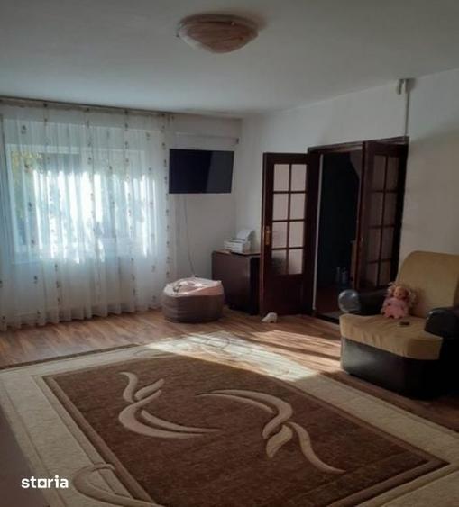 Inchiriez casa 4 camere si curte Bucuresti - 5