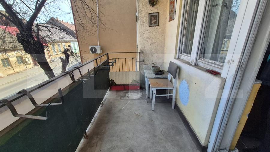 Apartament cu 2 camere semidecomandat în Central