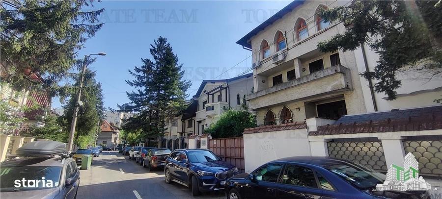 Casă cu 4 camere cu Teren 192 Mp în Doamna Ghica