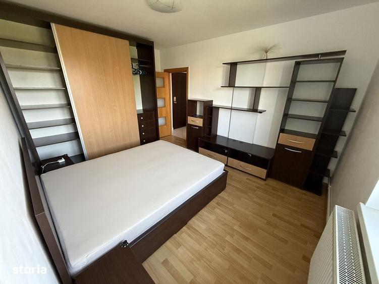 Apartament cu 2 camere decomandat în Triaj