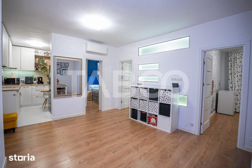 Apartament cu 4 camere semidecomandat în Iris