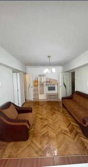 Apartament cu 2 camere semidecomandat, mobilat în Cișmigiu