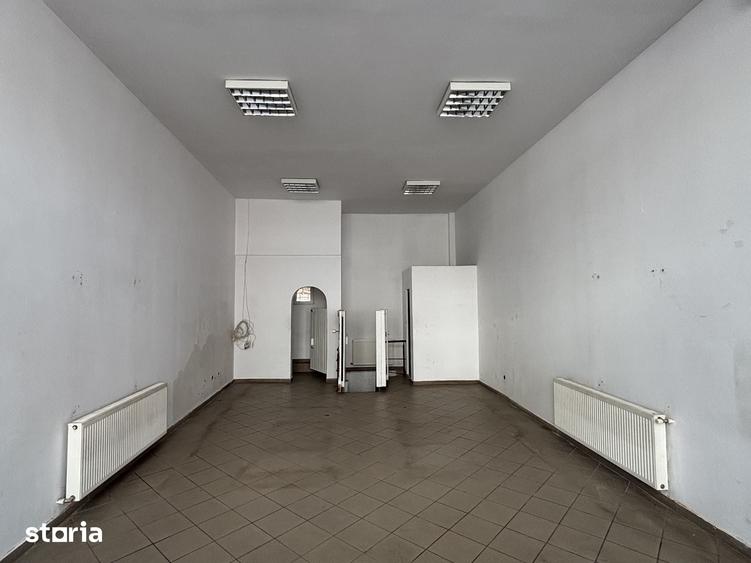 Spațiu comercial, de 81 mp, în Centrul Istoric