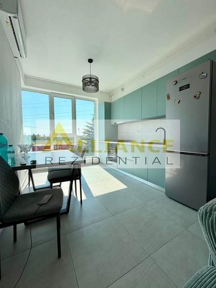 Apartament cu 3 camere decomandat în Central
