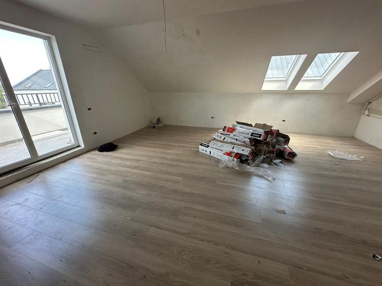 Apartament cu 2 camere decomandat în Freidorf