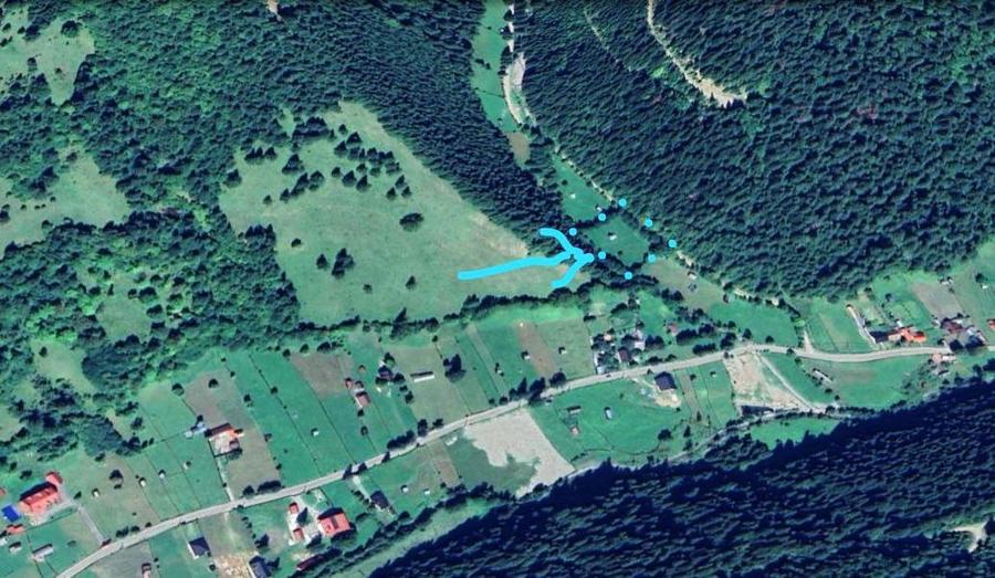 Teren Construcții extravilan de 3386 mp, în Borca