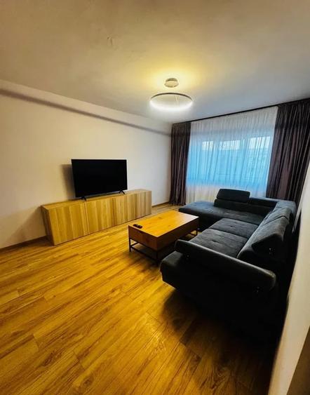 Apartament cu 2 camere decomandat, mobilat în Aviației