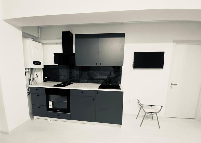 Apartament cu 2 camere semidecomandat, mobilat în Otopeni