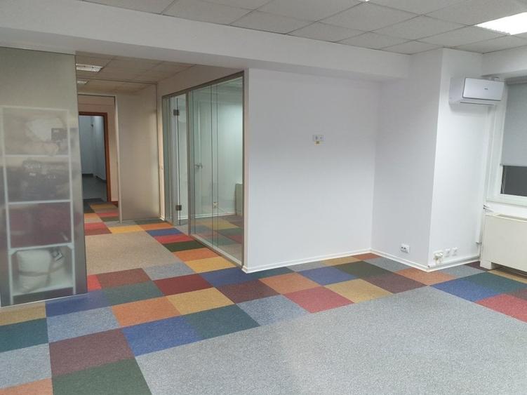 Birou, de 1,800 mp, în Floreasca