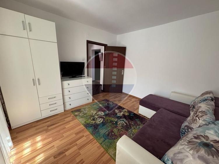 Apartament cu 2 camere decomandat în Bahne