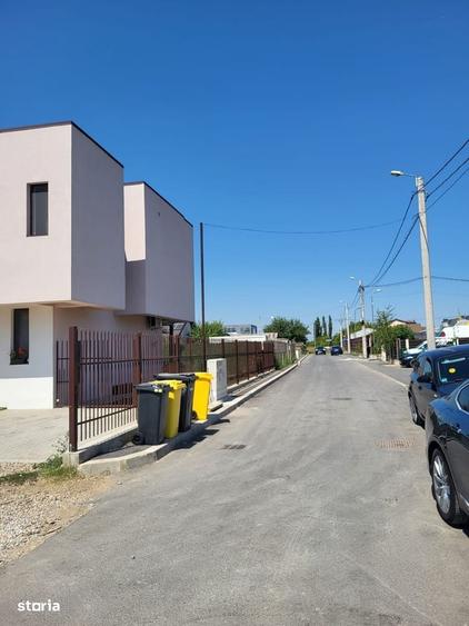 Casă cu 3 camere în Odăile