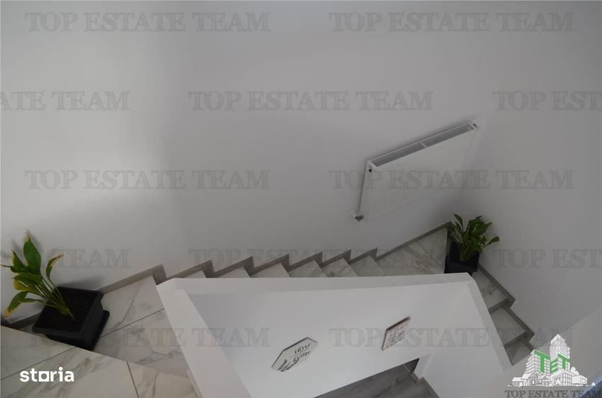 Casă cu 4 camere în Olteni