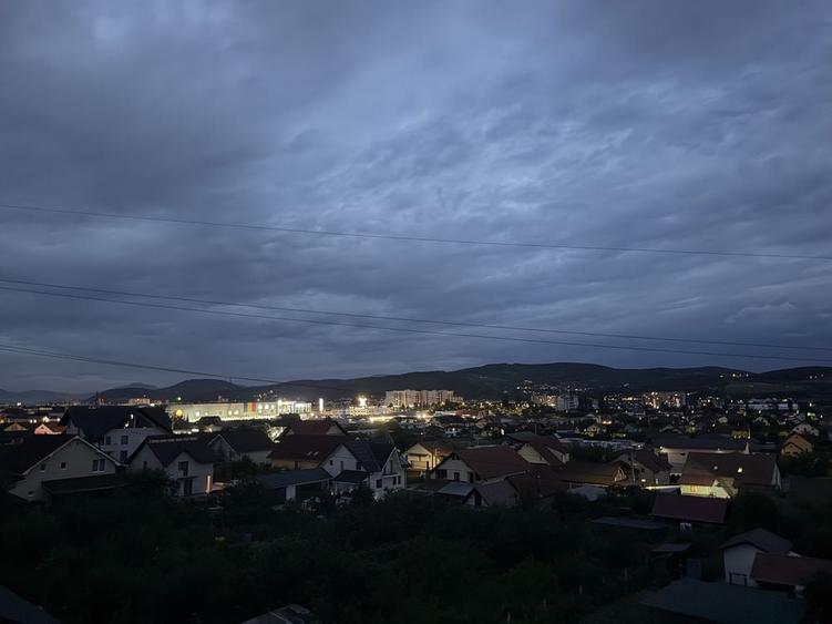 Apartament cu 3 camere decomandat în Petru Rareș