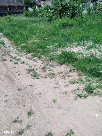 Teren de 852 mp, în Central