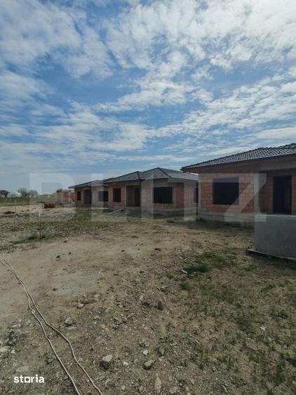 Casă cu 4 camere cu Teren 530 Mp în Mihai Viteazu