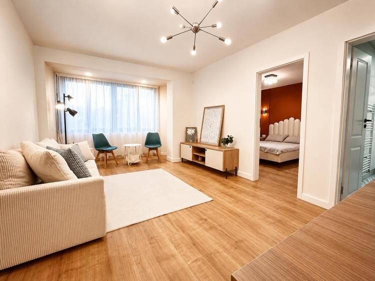 Apartament cu 2 camere semidecomandat în Central