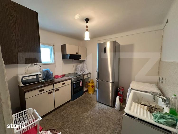 Casă cu 4 camere cu Teren 2686 Mp în Mărișelu