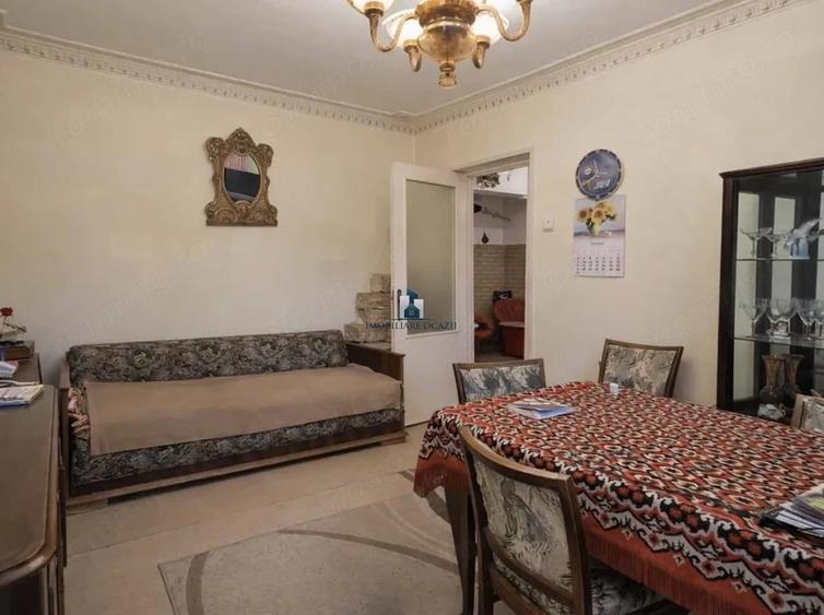 Vanzare Apartament 3 Camere Decomandat Bd.Alexandru Obregia - 3
