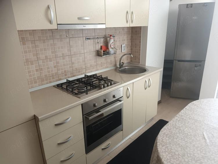 Apartament cu 2 camere decomandat în Tolstoi