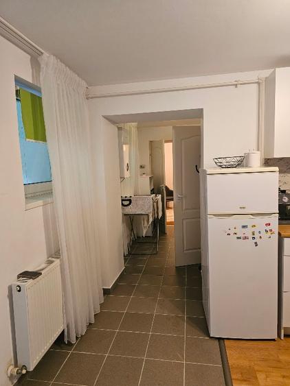 Apartament cu 2 camere semidecomandat în Sinaia