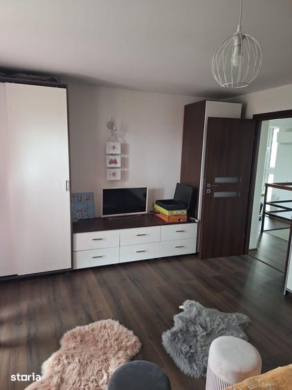 Casă cu 3 camere cu Teren 600 Mp în Central