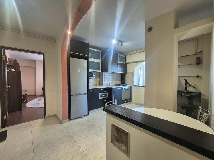 Apartament cu 2 camere în Centrul Civic