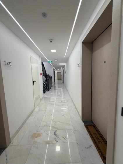 Apartament cu 2 camere semidecomandat în Aviației