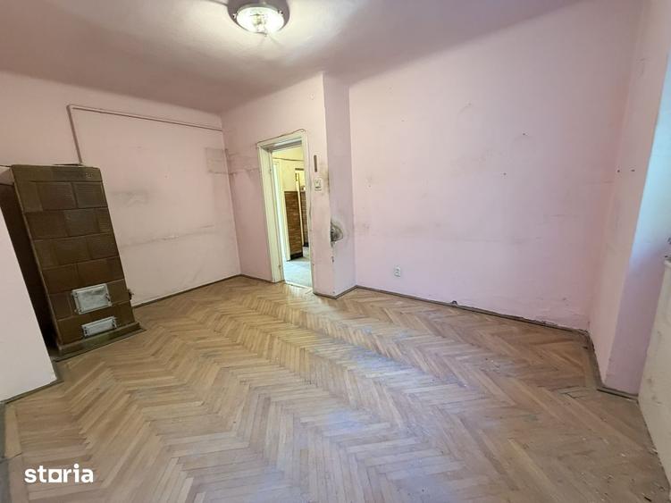 Apartament cu 2 camere decomandat în Piața Armatei