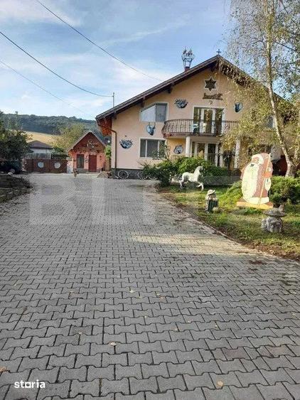 Casă cu 3 camere cu Teren 1900 Mp în Sântana de Mureș